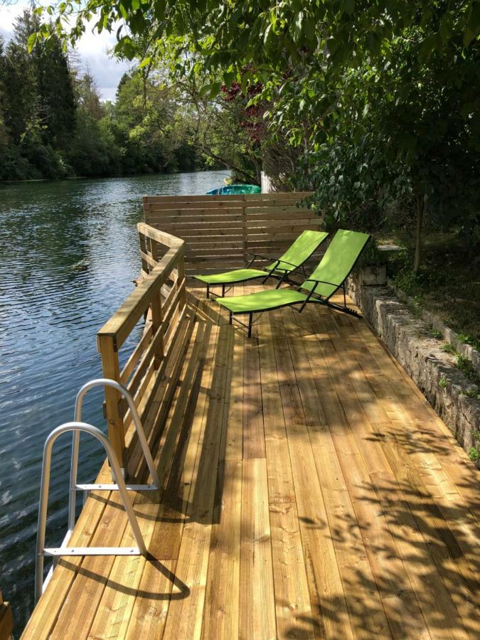 Вилла La Ravine Au Bord Du Loing Montigny-sur-Loing Экстерьер фото